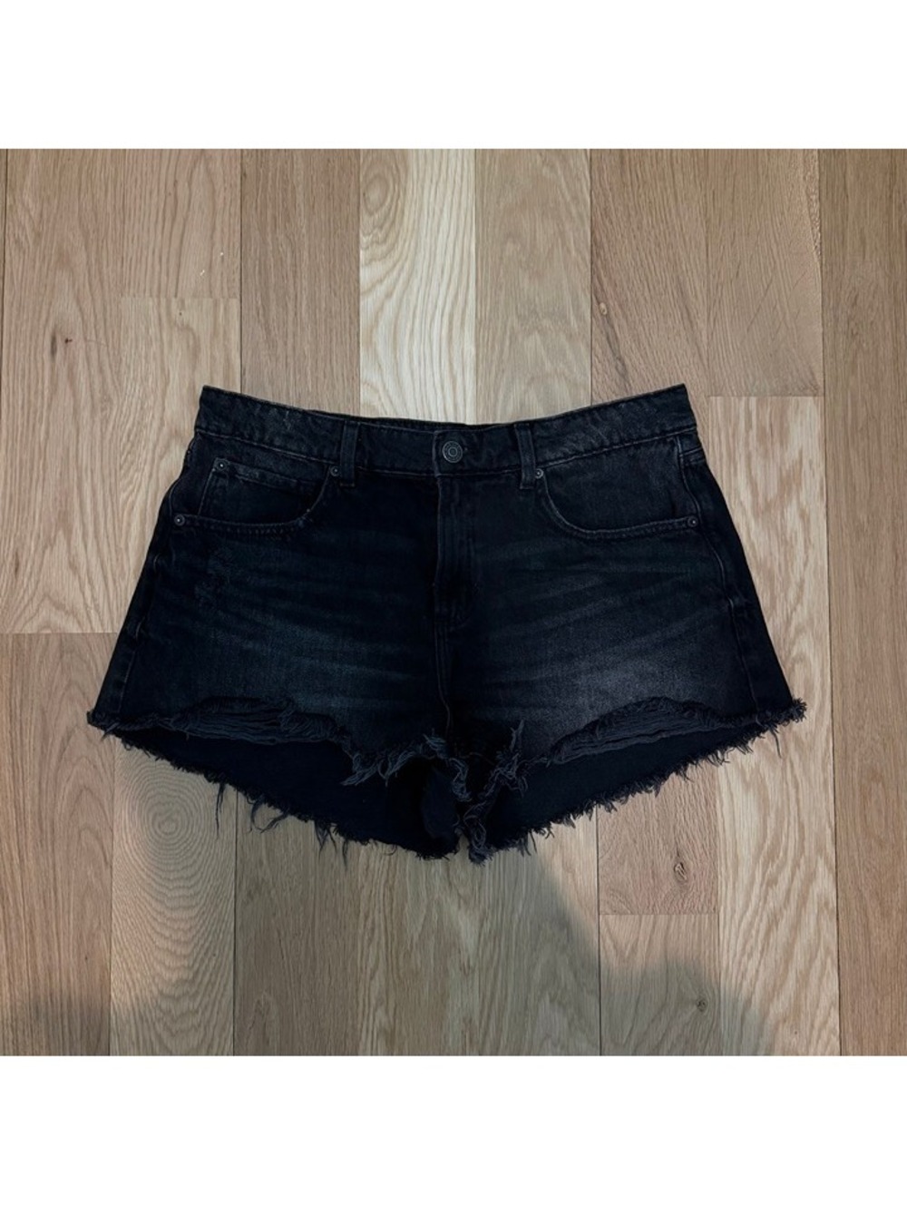 garage festival denim black distressed shorts size 11/30